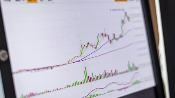 Allbirds passe de la chaussure à l&rsquo;IA : +600% en bourse